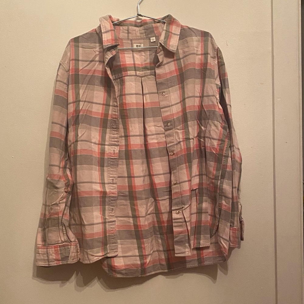 Uniqlo, Women’s L pink button up